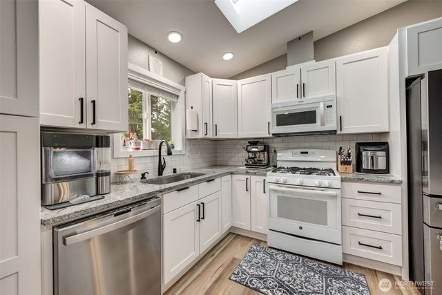 17323 74th Drive NE, Arlington, WA 98223
