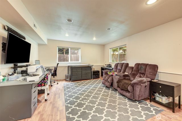 17323 74th Drive NE, Arlington, WA 98223