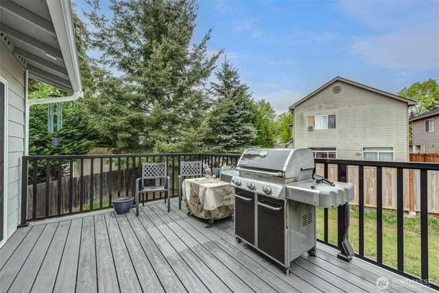 17323 74th Drive NE, Arlington, WA 98223