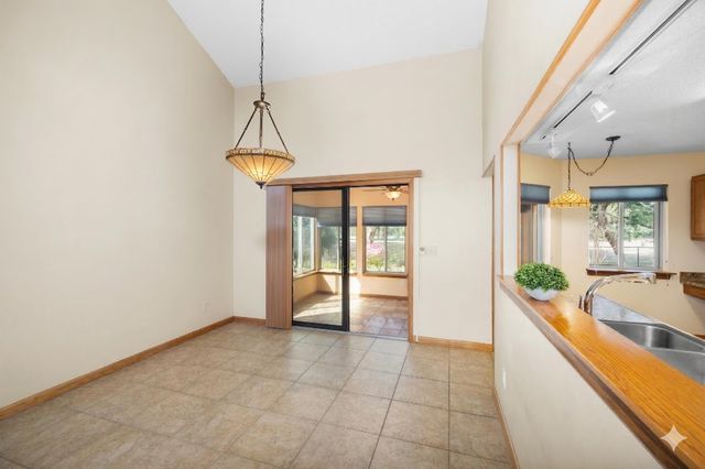 307 Evergreen Avenue, Niceville, FL 32578