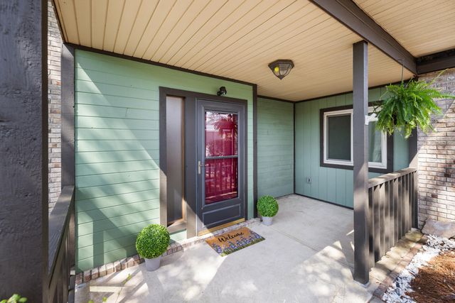 307 Evergreen Avenue, Niceville, FL 32578