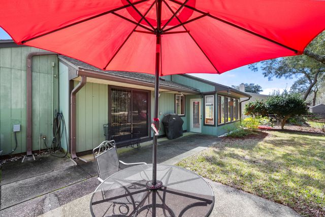 307 Evergreen Avenue, Niceville, FL 32578