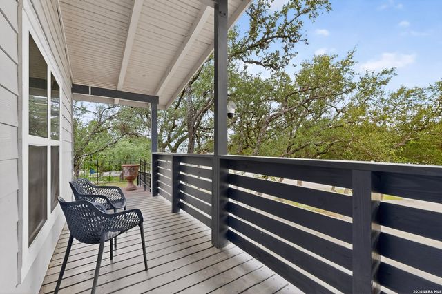 1070 TIMBERLANE DR, Canyon Lake, TX 78133