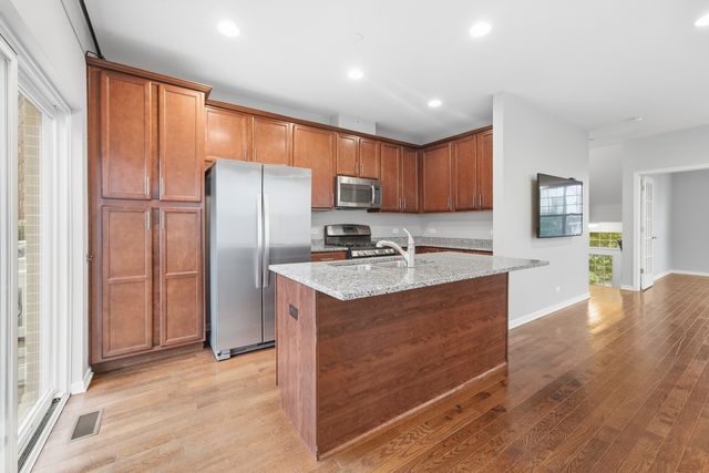 200 Concord Court 0, Morton Grove, IL 60053