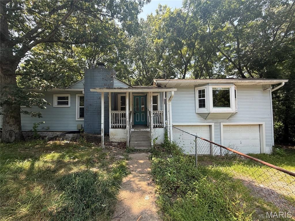 6230 Antire Road, High Ridge, MO 63049