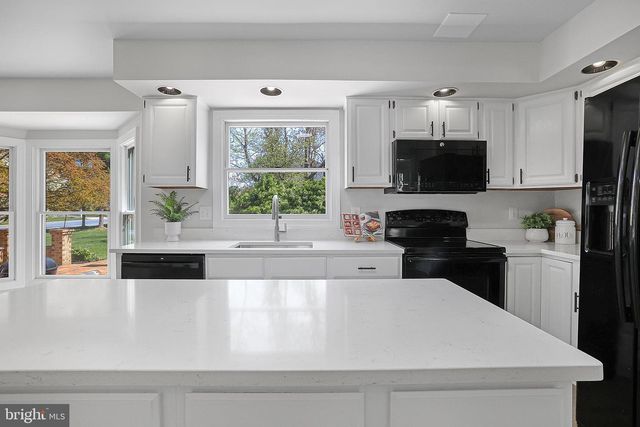 10390 STANSFIELD RD, Laurel, MD 20723
