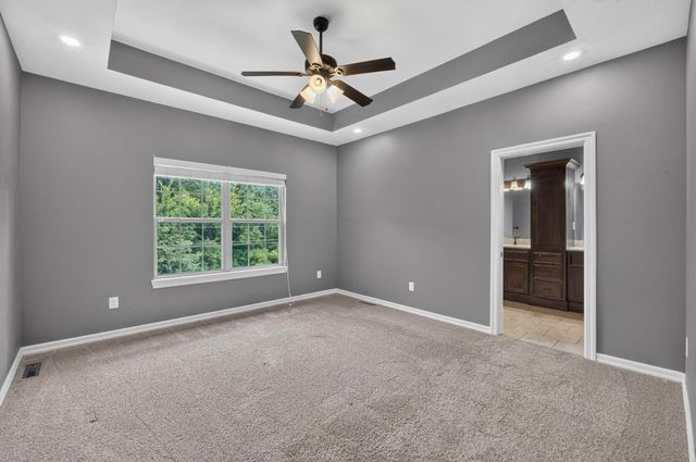 831 N Grapevine Road, Springfield, MO 65802