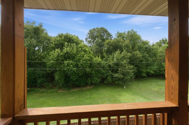 831 N Grapevine Road, Springfield, MO 65802