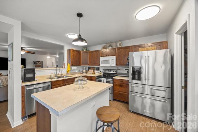 5022 Meanna Drive, Clover, SC 29710