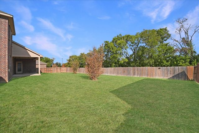 717 Milas Lane, Glenn Heights, TX 75154