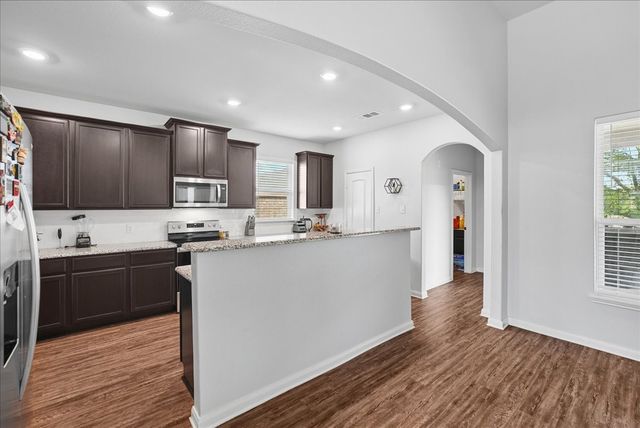 717 Milas Lane, Glenn Heights, TX 75154