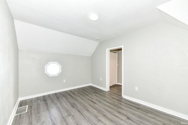 2336 N B Street, Elwood, IN 46036