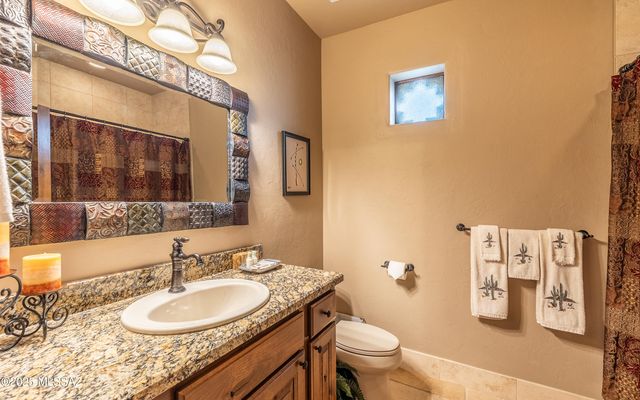 13714 N Nesting Quail Place, Marana, AZ 85658
