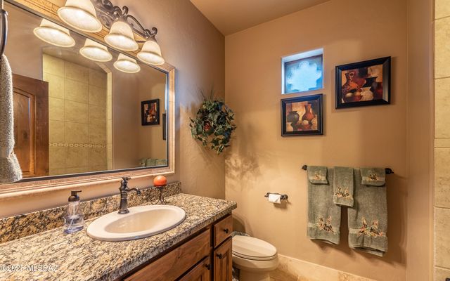 13714 N Nesting Quail Place, Marana, AZ 85658