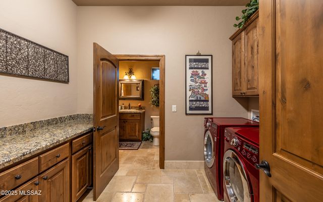 13714 N Nesting Quail Place, Marana, AZ 85658