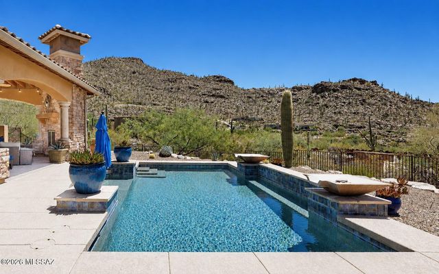 13714 N Nesting Quail Place, Marana, AZ 85658