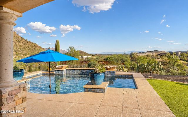 13714 N Nesting Quail Place, Marana, AZ 85658
