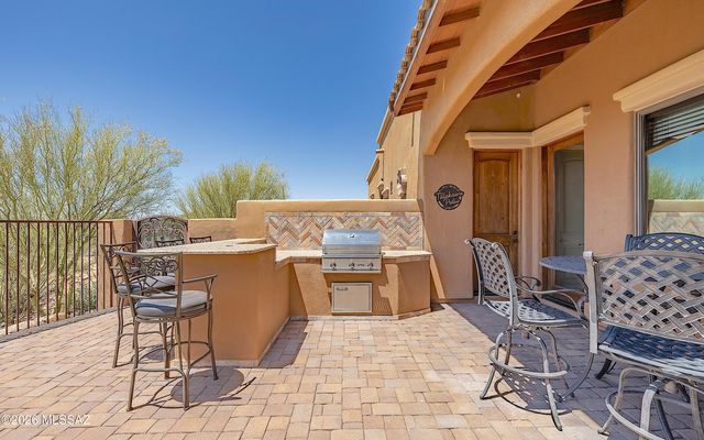 13714 N Nesting Quail Place, Marana, AZ 85658