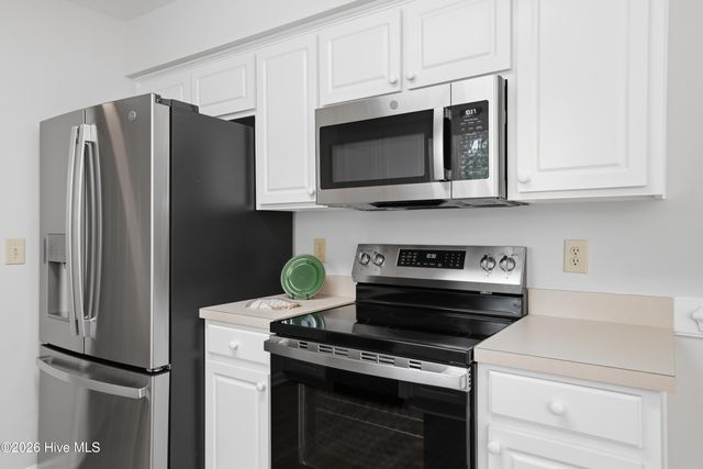 312 Wendover Lane, Wilmington, NC 28411