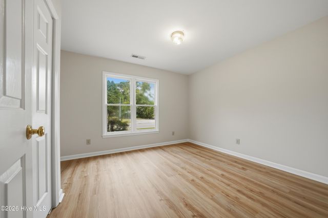 312 Wendover Lane, Wilmington, NC 28411