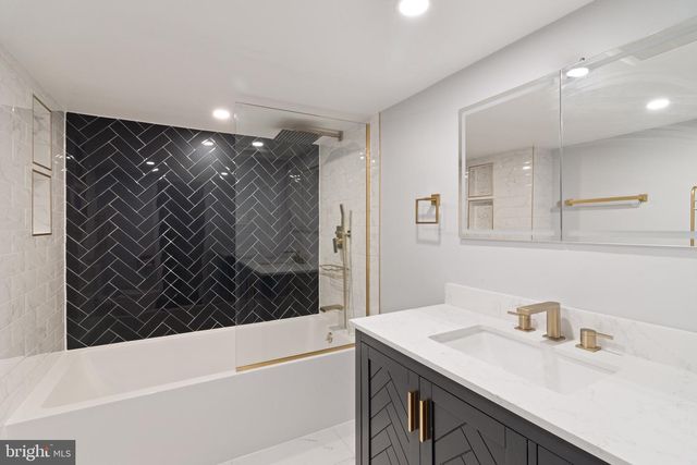 5534 KENDRICK LN, Burke, VA 22015