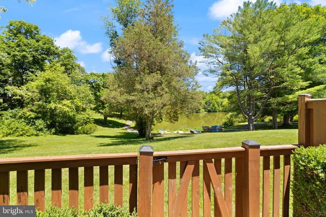 5534 KENDRICK LN, Burke, VA 22015