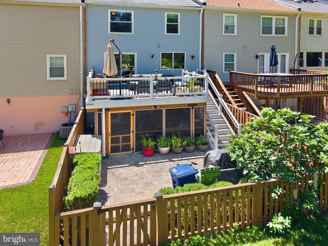 5534 KENDRICK LN, Burke, VA 22015