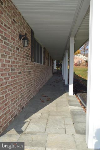 6605 WOODLAND DR, Spring Grove, PA 17362