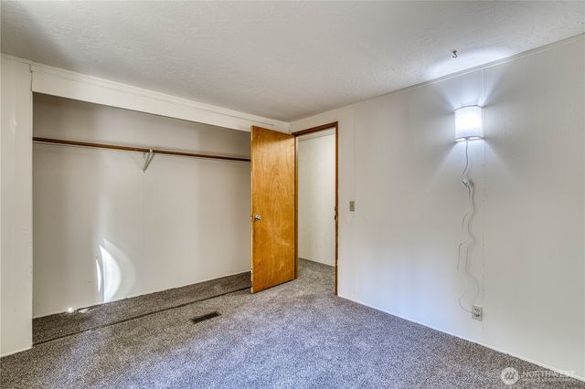 670 NW Mallard Lane, Seabeck, WA 98380