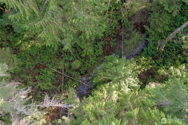 670 NW Mallard Lane, Seabeck, WA 98380