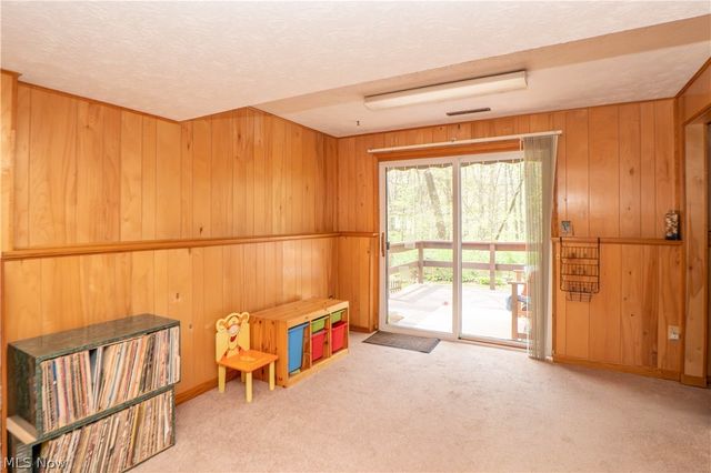 1744 Oak Trail Street NE, Massillon, OH 44646