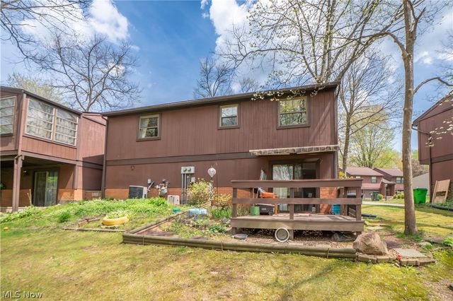 1744 Oak Trail Street NE, Massillon, OH 44646