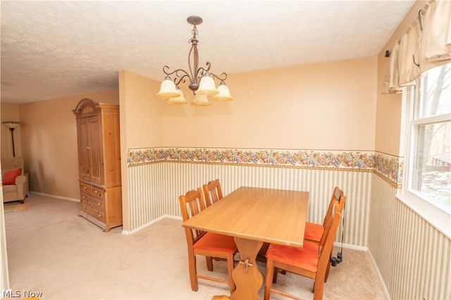 1744 Oak Trail Street NE, Massillon, OH 44646