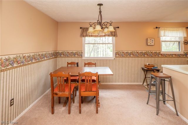 1744 Oak Trail Street NE, Massillon, OH 44646