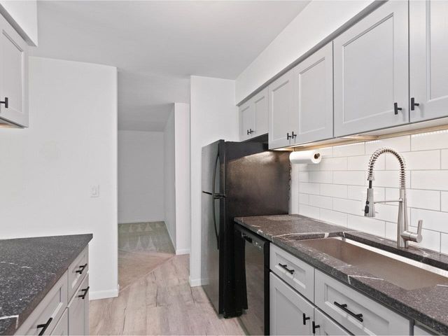 25 Baycrest Dr Apt 307, South Burlington, VT 05403