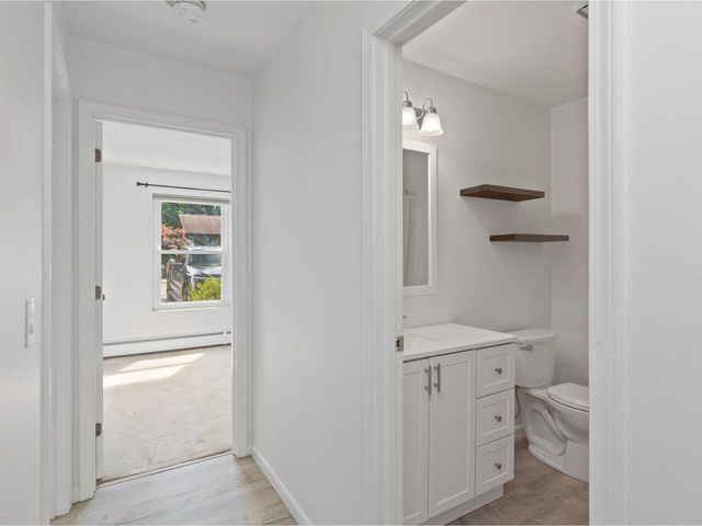 25 Baycrest Dr Apt 307, South Burlington, VT 05403