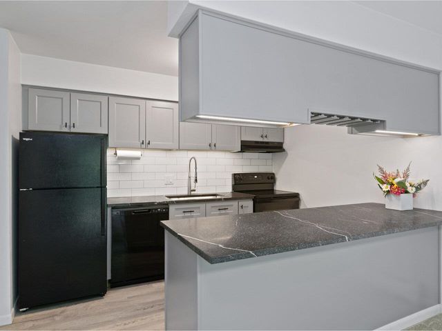 25 Baycrest Dr Apt 307, South Burlington, VT 05403