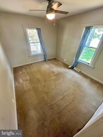 203 SUMMIT AVE, Conshohocken, PA 19428