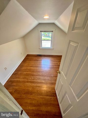 203 SUMMIT AVE, Conshohocken, PA 19428