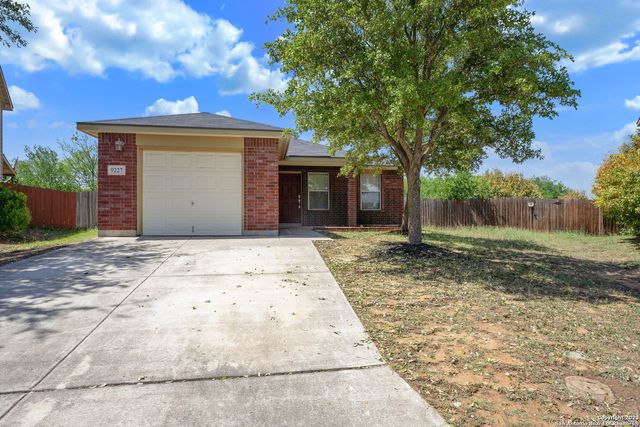 9227 Dublin Moor, San Antonio, TX 78254