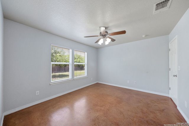 9227 Dublin Moor, San Antonio, TX 78254
