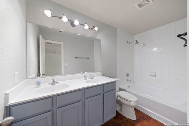 9227 Dublin Moor, San Antonio, TX 78254