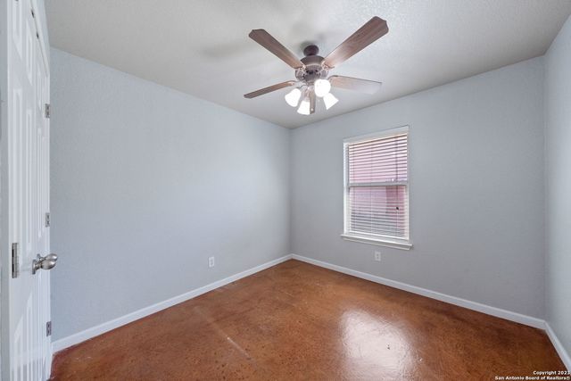 9227 Dublin Moor, San Antonio, TX 78254