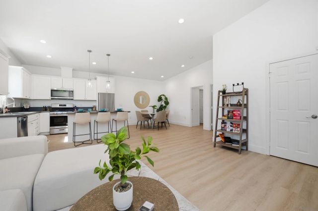 4003 Paula Street, La Mesa, CA 91941