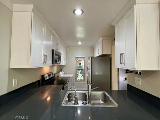 162 Tangelo, Irvine, CA 92618