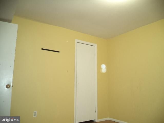 547 ALLENGROVE ST, Philadelphia, PA 19120