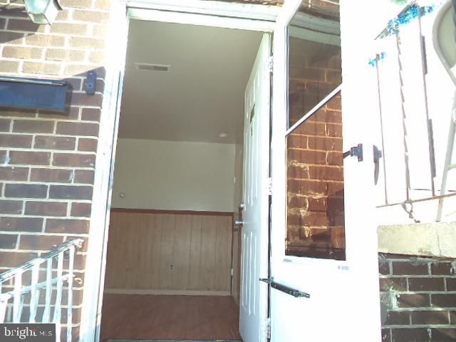 547 ALLENGROVE ST, Philadelphia, PA 19120