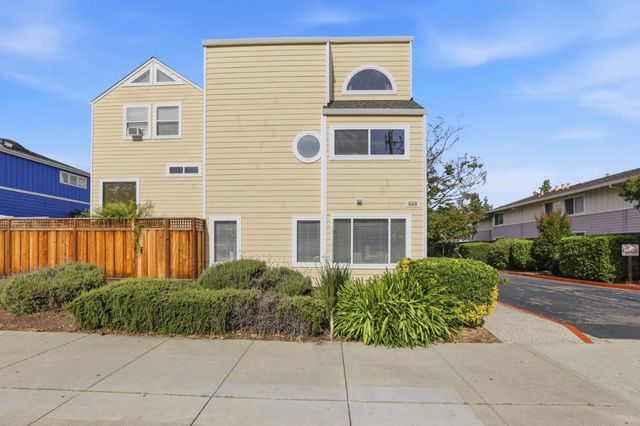 833 S San Tomas Aquino Road A, Campbell, CA 95008