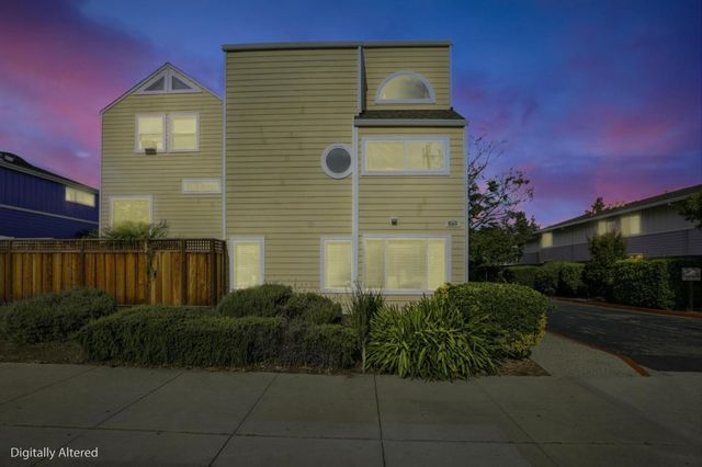 833 S San Tomas Aquino Road A, Campbell, CA 95008