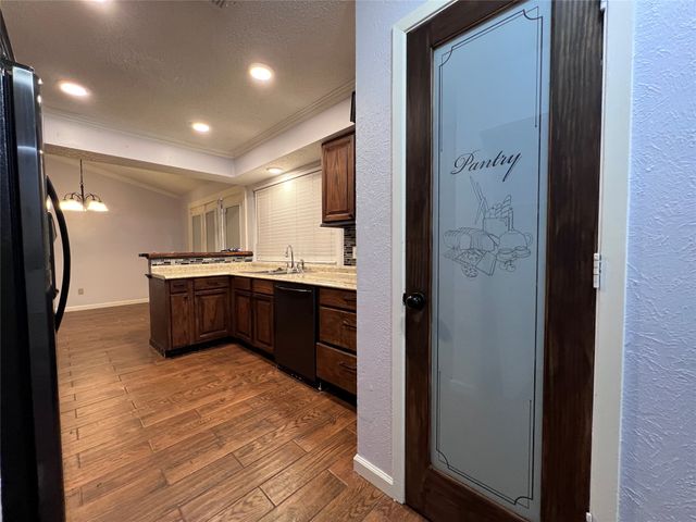 2466 Channing Drive, Grand Prairie, TX 75052